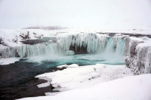 cascada godafoss Islandia invierno web